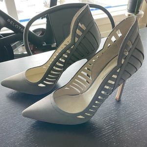 BCBG tillie laser cut pumps